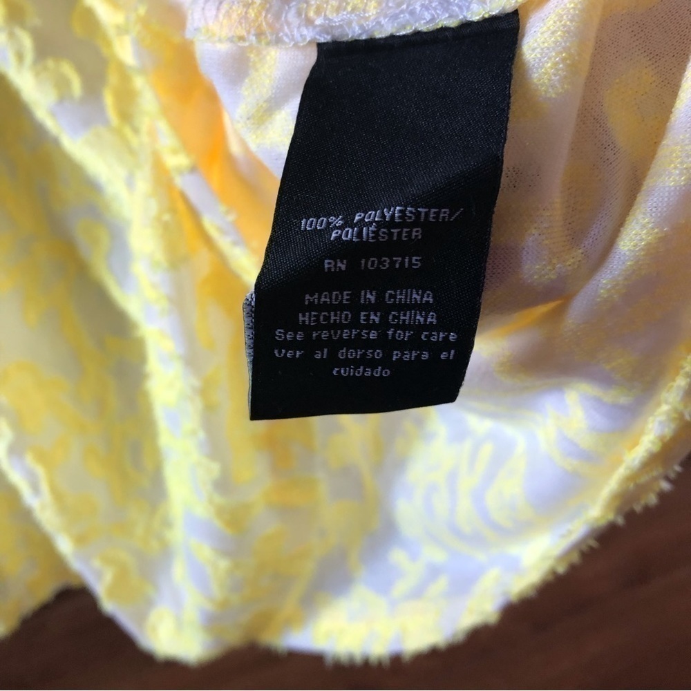 Zac & Rachel Yellow floral textured blouse in size S - Picture 6 of 8